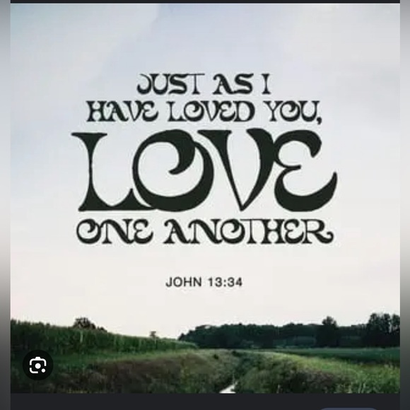 BERNADETTE😊 🎊POSH AMBASSADOR🎊 Here to help you! Any questions just reach out - Picture 5 of 12